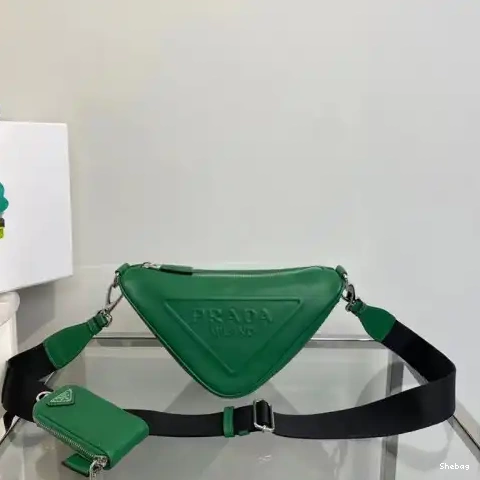 2212HT0001 Prada Bag 0617